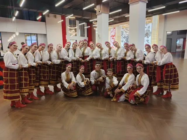 Ансамбль песни и танца "Славница"